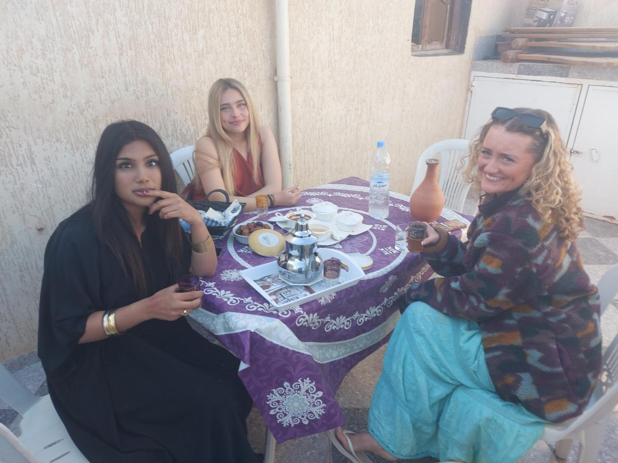 Chambre Chez L'Habitant Avec Famille Agadir Luaran gambar
